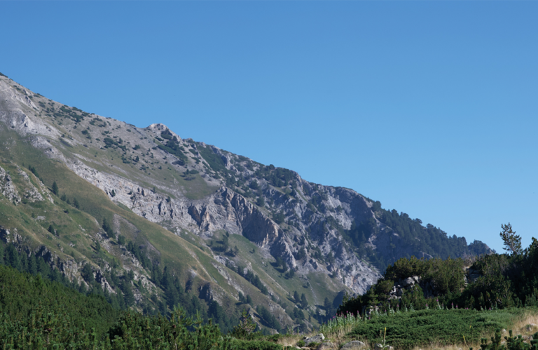 Large scenic areas